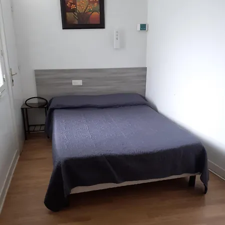 Hotel Croix Des Nordistes 2*