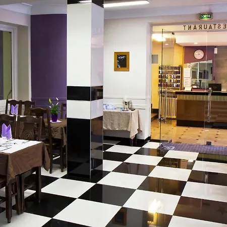 Hotel Croix Des Nordistes 2*