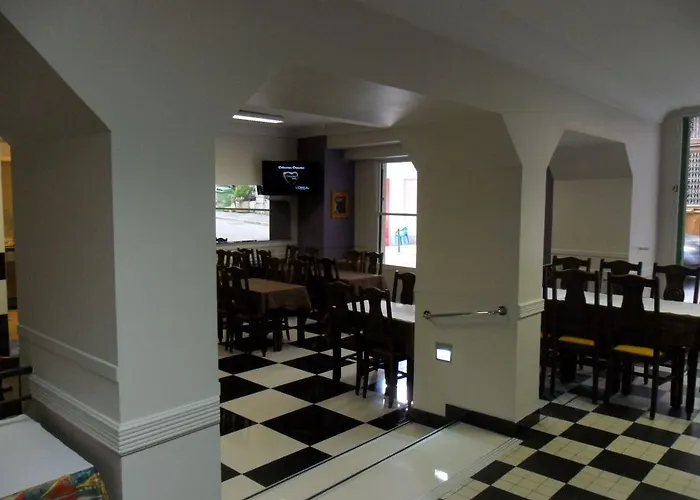 Croix Des Nordistes Hotel Lourdes