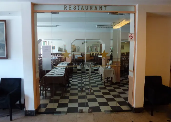 Croix Des Nordistes Hotel