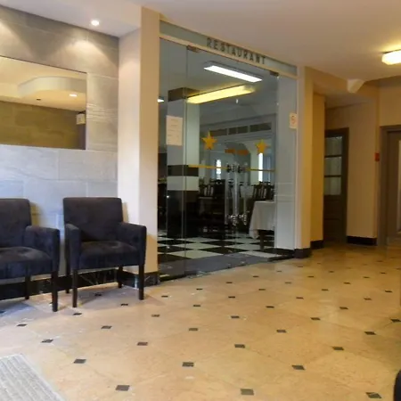 诺迪斯特十字酒店 2*