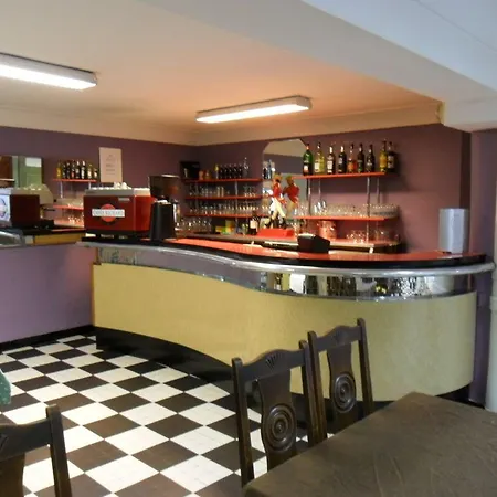 诺迪斯特十字酒店 2*