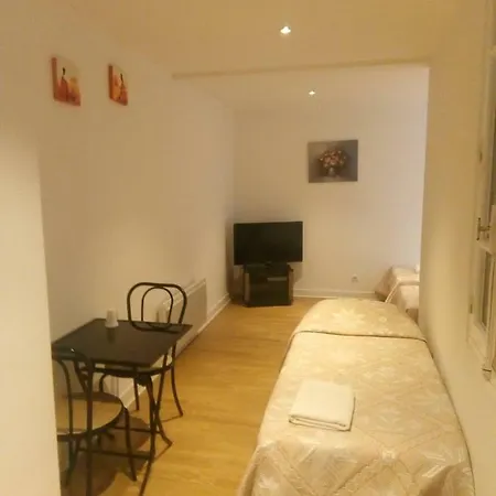 Croix Des Nordistes 2* Лурд