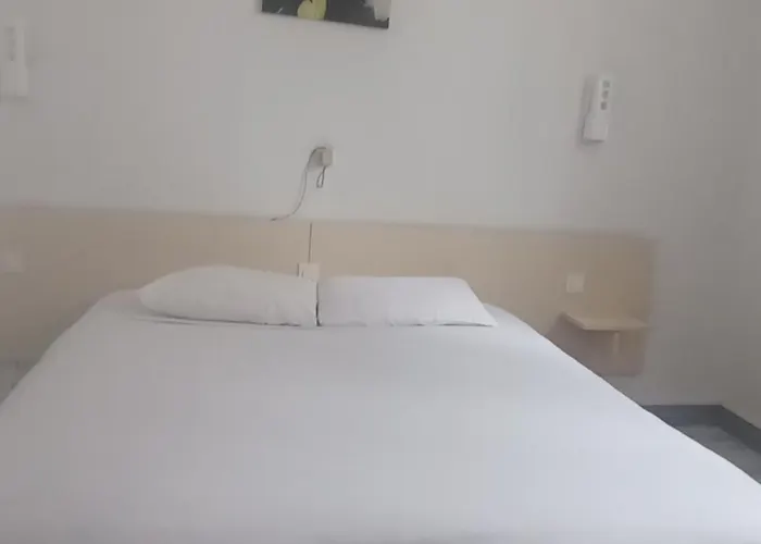 Hotel Croix Des Nordistes 2*