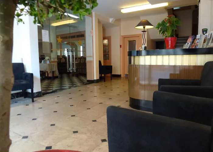 فندق Croix Des Nordistes 2*