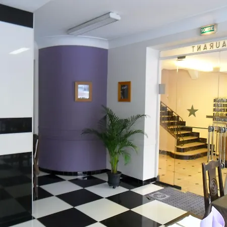 Готель Croix Des Nordistes