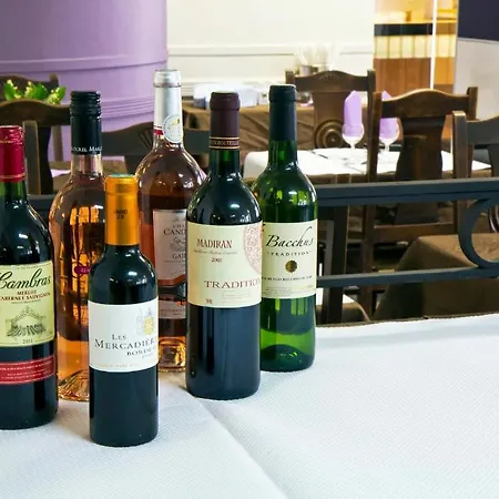 Готель Croix Des Nordistes